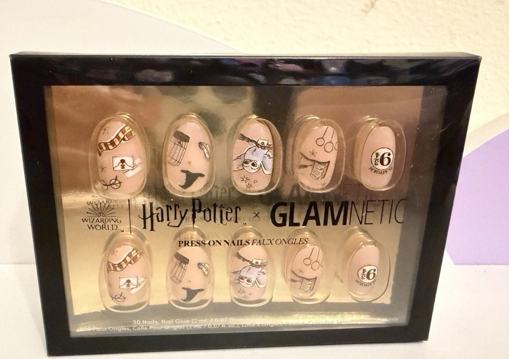 Glamnetic Press On Nails Hogwarts | Short Oval 30 Nail Kit w/ Glue